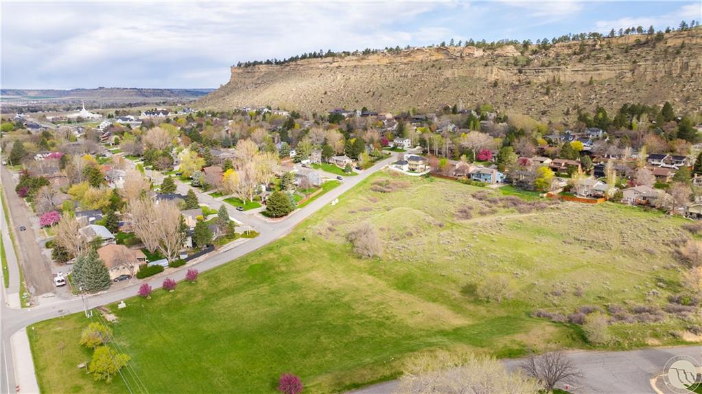 4448 Toyon Property Photo 36