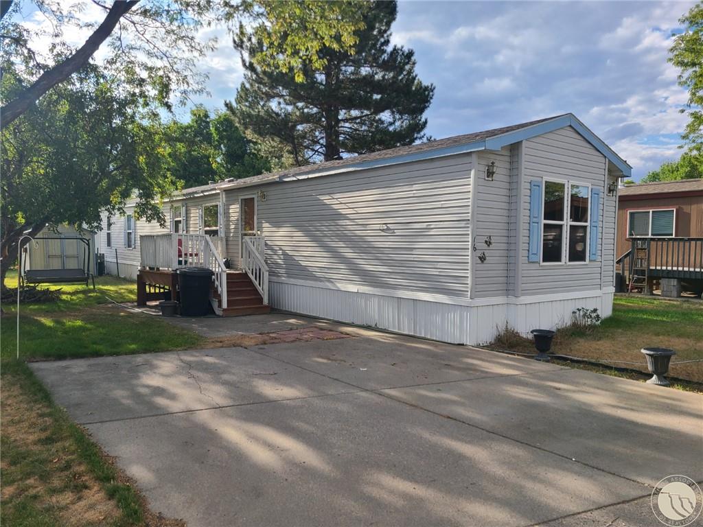 16 Brookpark Drive Property Photo 1