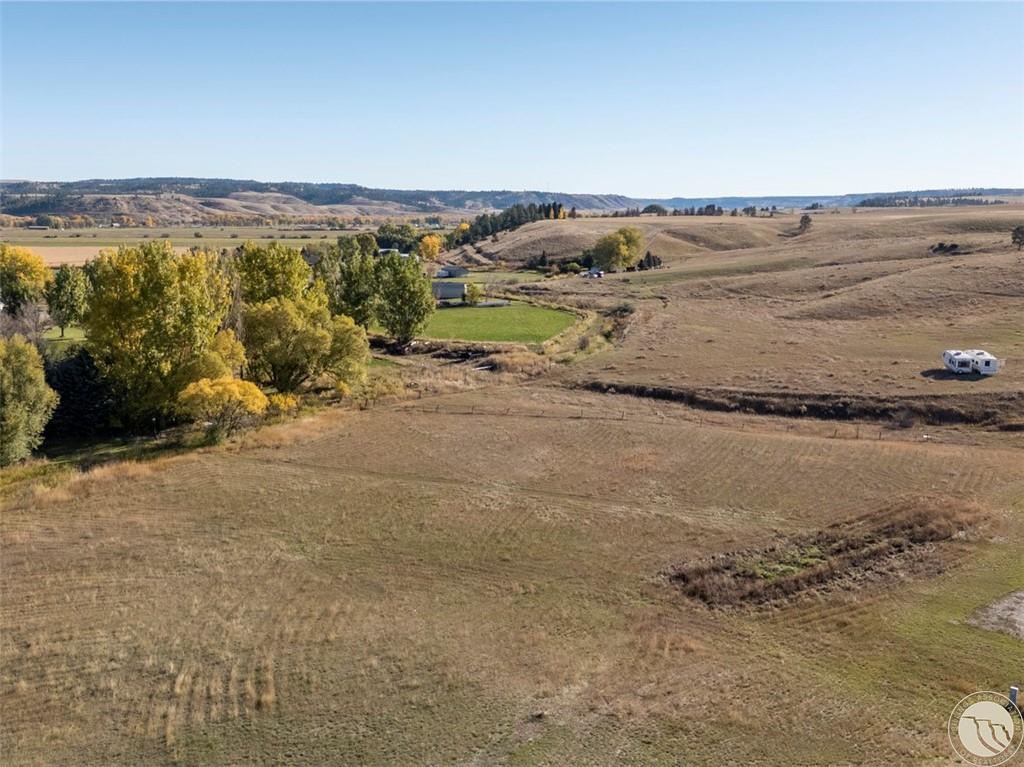 11 E Upper Flat Rd. Property Photo 8