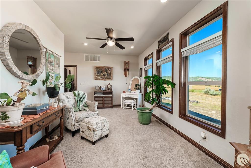 11 E Upper Flat Rd. Property Photo 18