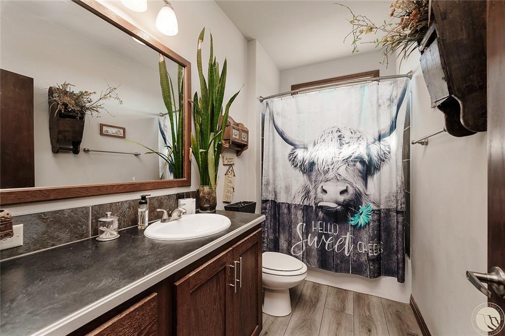 11 E Upper Flat Rd. Property Photo 26