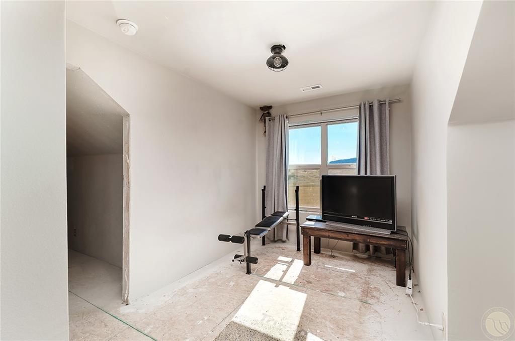 11 E Upper Flat Rd. Property Photo 29