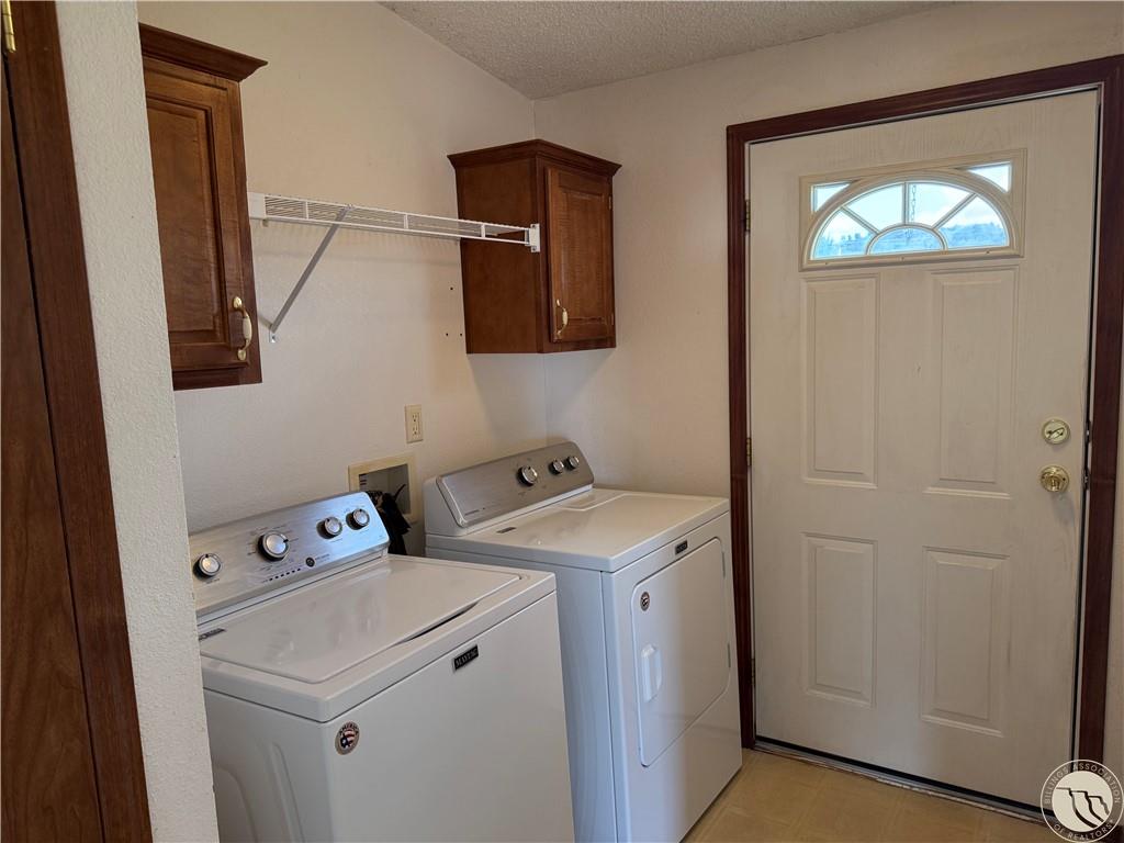 1130 E 2nd Avenue Property Photo 11