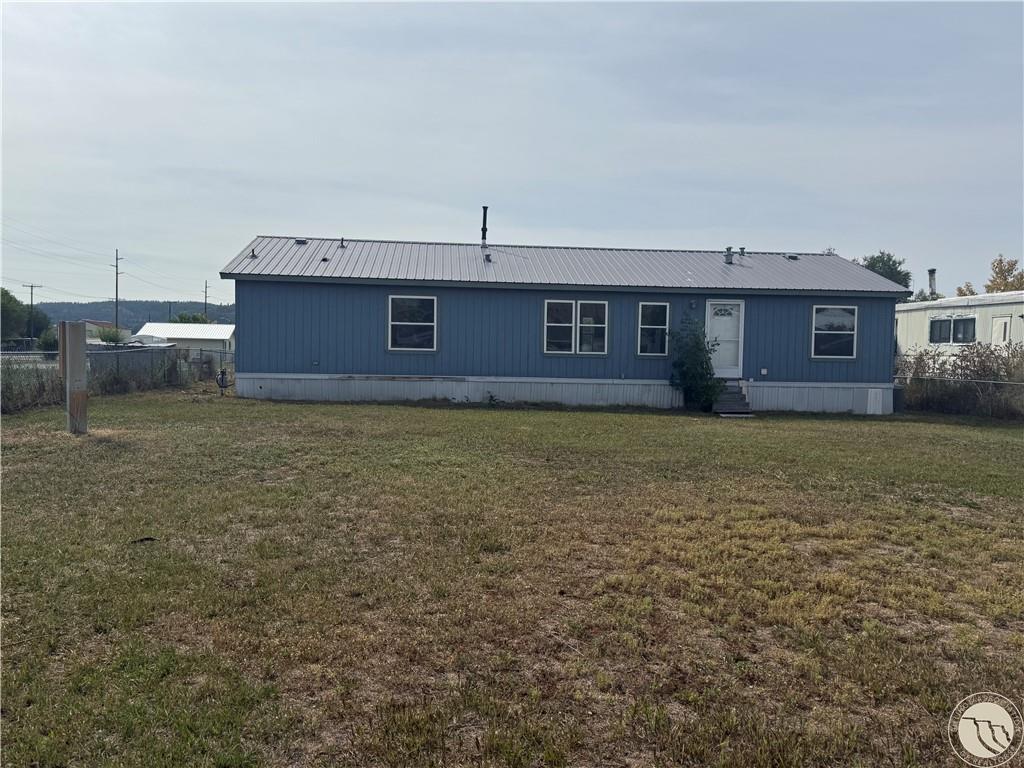 1130 E 2nd Avenue Property Photo 31