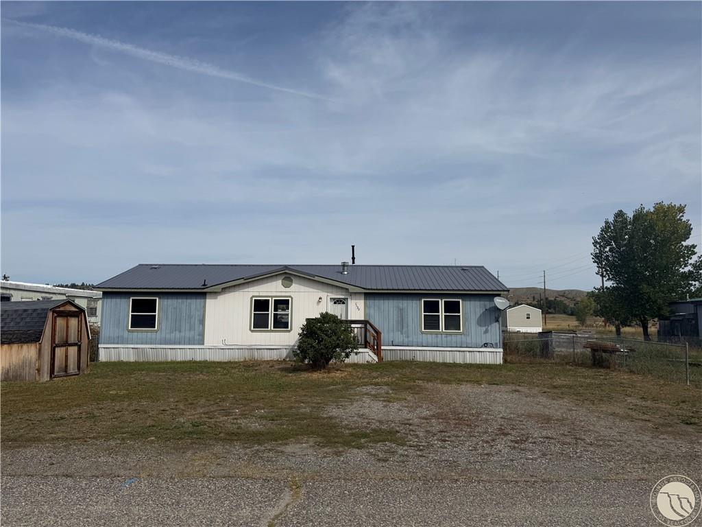 1130 E 2nd Avenue Property Photo 33