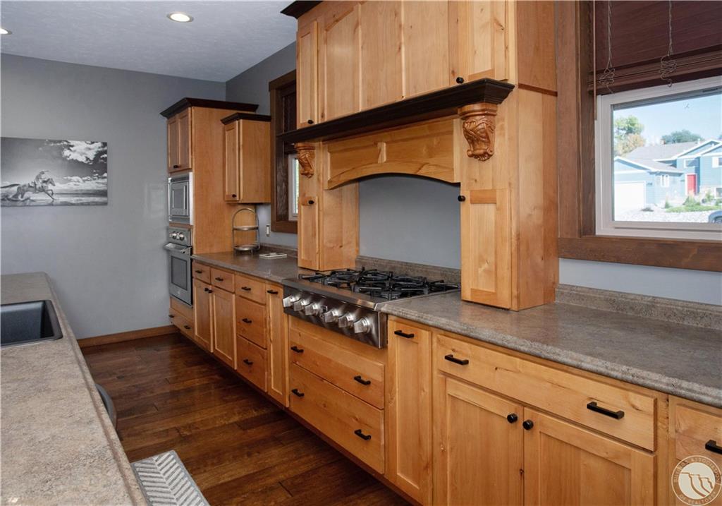 1320 Maxer Circle Property Photo 10