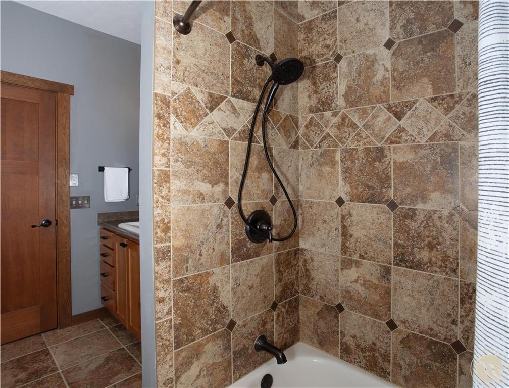 1320 Maxer Circle Property Photo 16