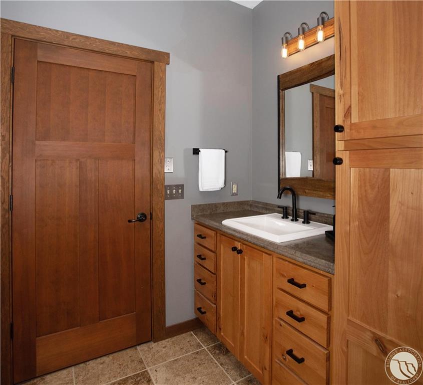 1320 Maxer Circle Property Photo 17