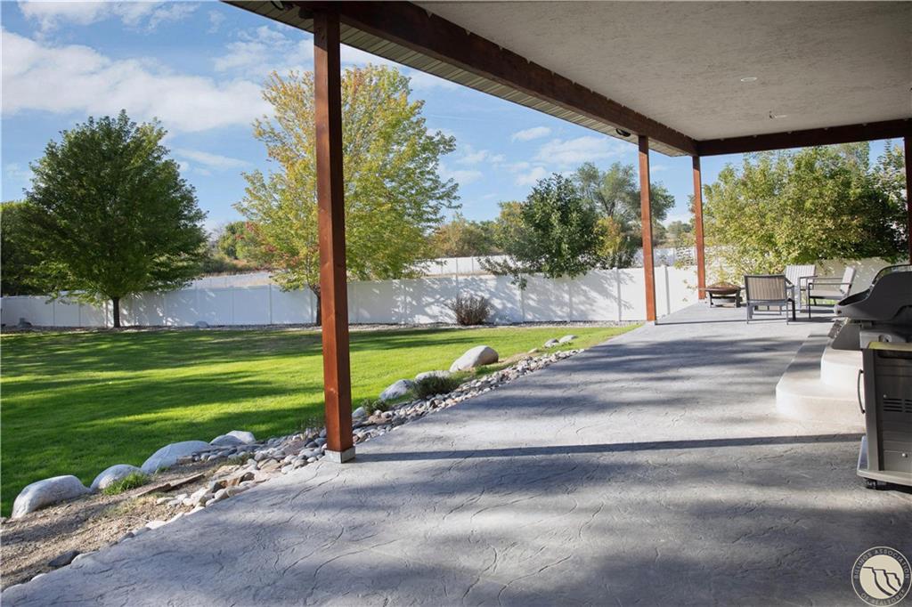 1320 Maxer Circle Property Photo 27