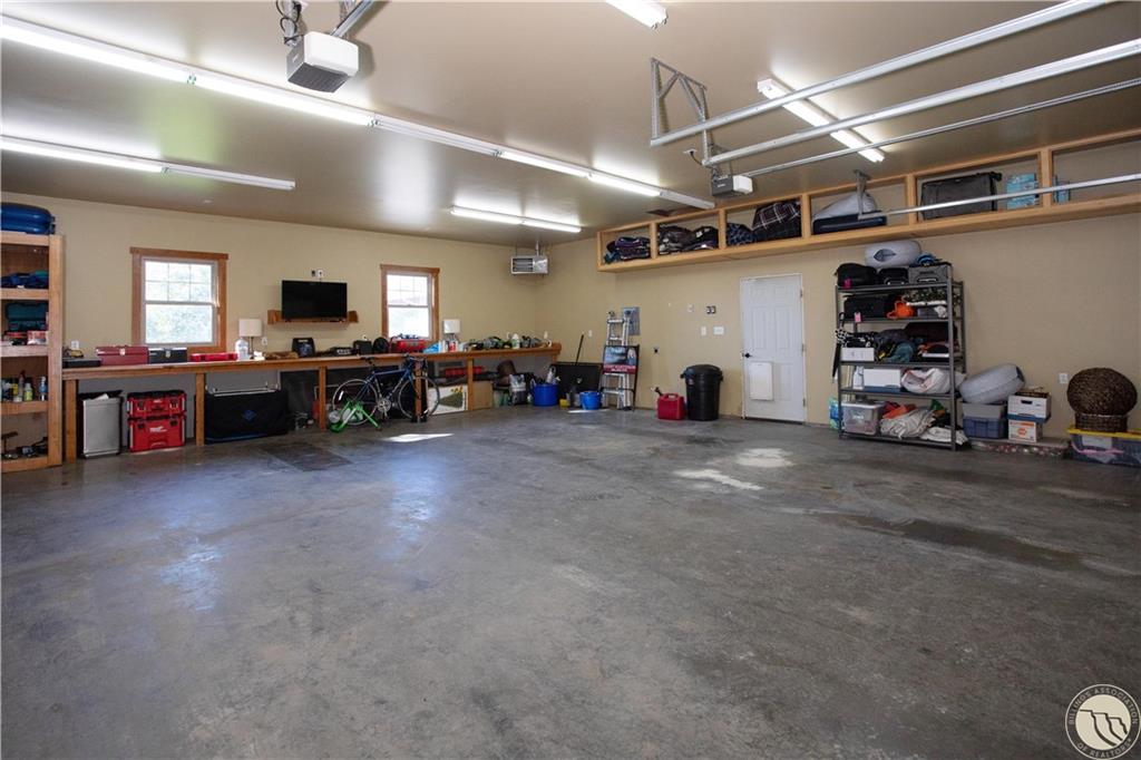 1320 Maxer Circle Property Photo 29