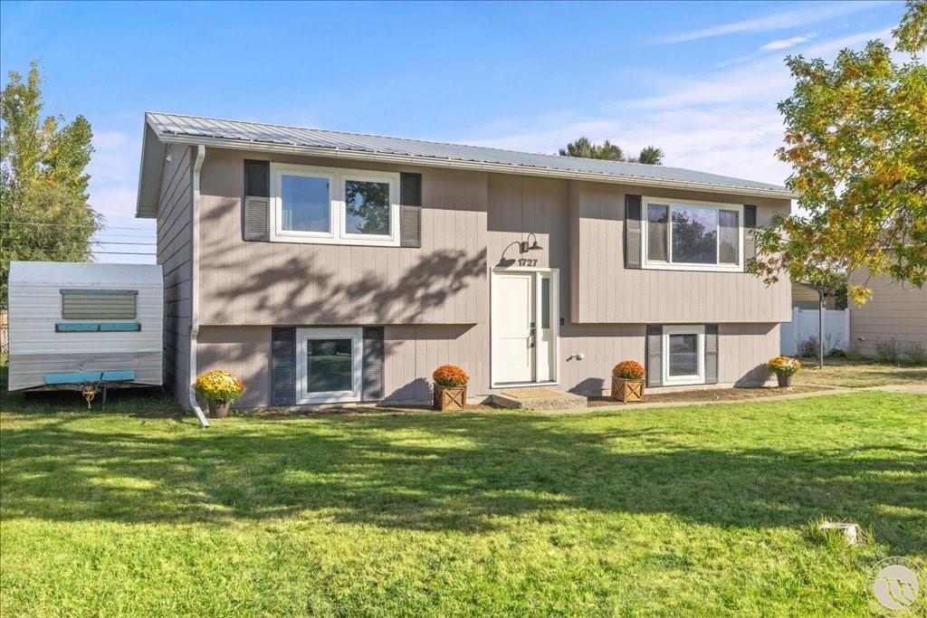 1727 Wicks Lane Property Photo 3