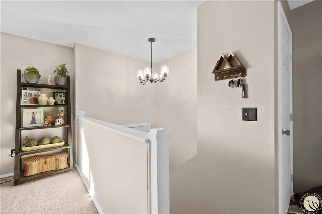 1727 Wicks Lane Property Photo 8