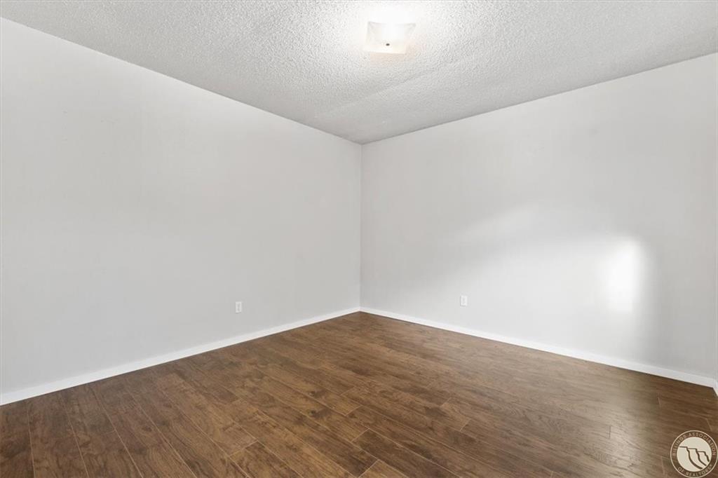 2230 Avenue C Property Photo 14