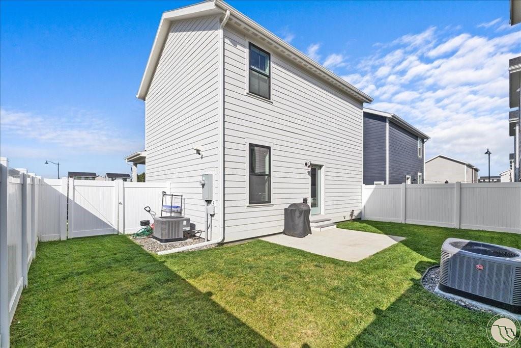 1845 Norma Jean Square Property Photo 17