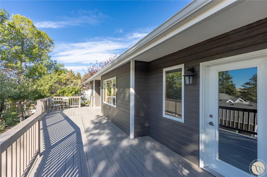 372 Tabriz Drive Property Photo 23