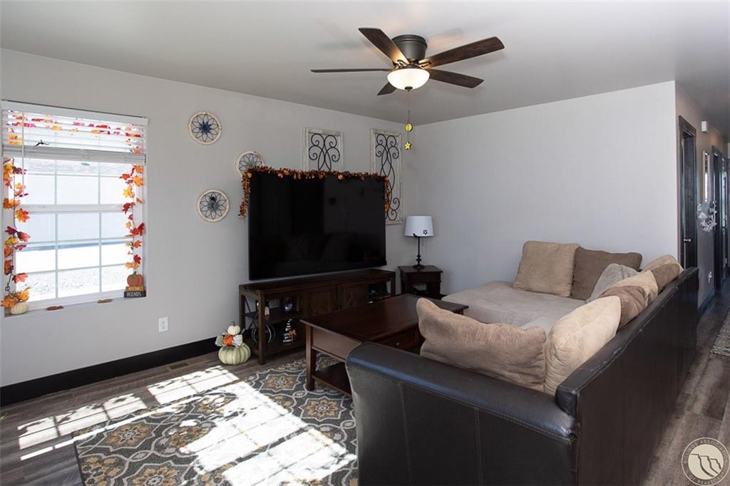 907 Presidio Lane Property Photo 2