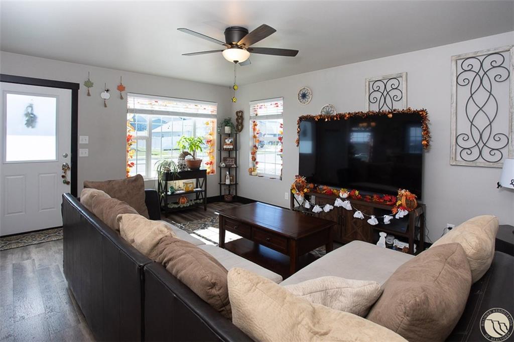 907 Presidio Lane Property Photo 5