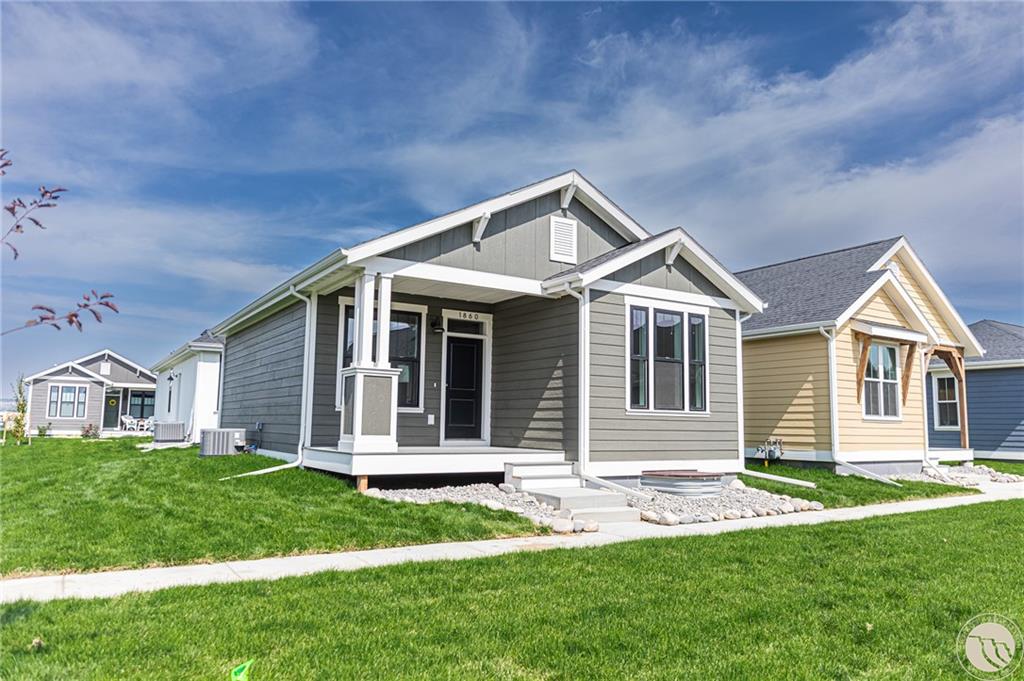 1860 St. Peter LANE Property Photo 1