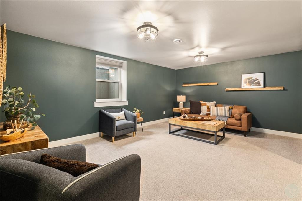 2516 Aspen Creek Trail Property Photo 21