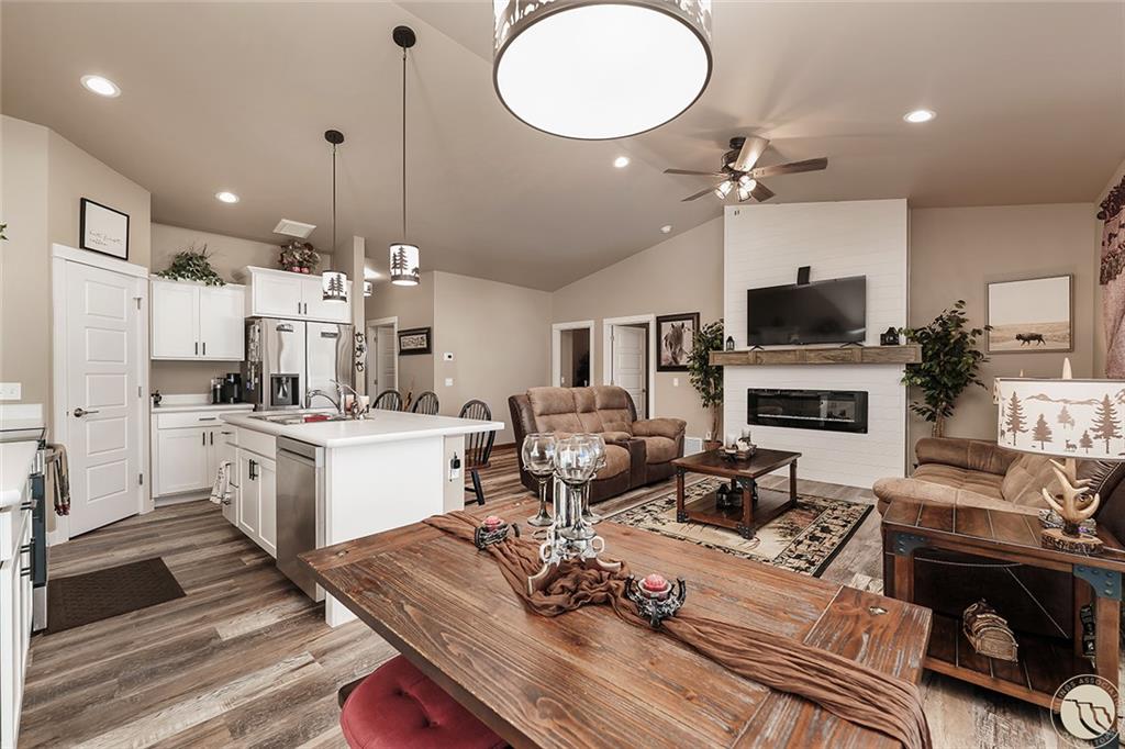 905 Ortega Street Property Photo 10