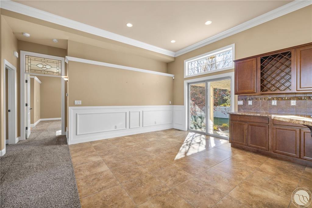 5300 Vintage Lane Property Photo 4