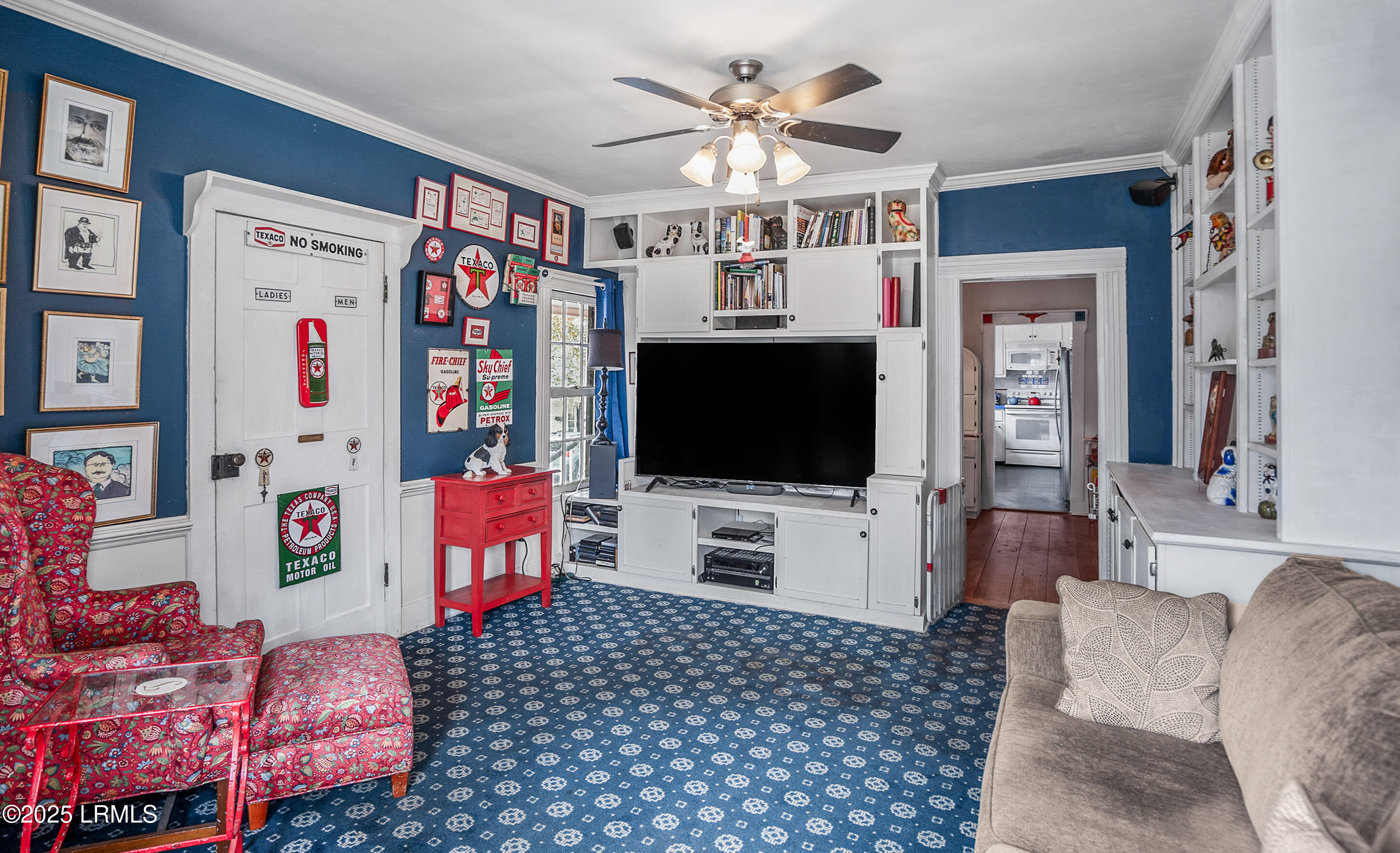 414 New Street Property Photo 15