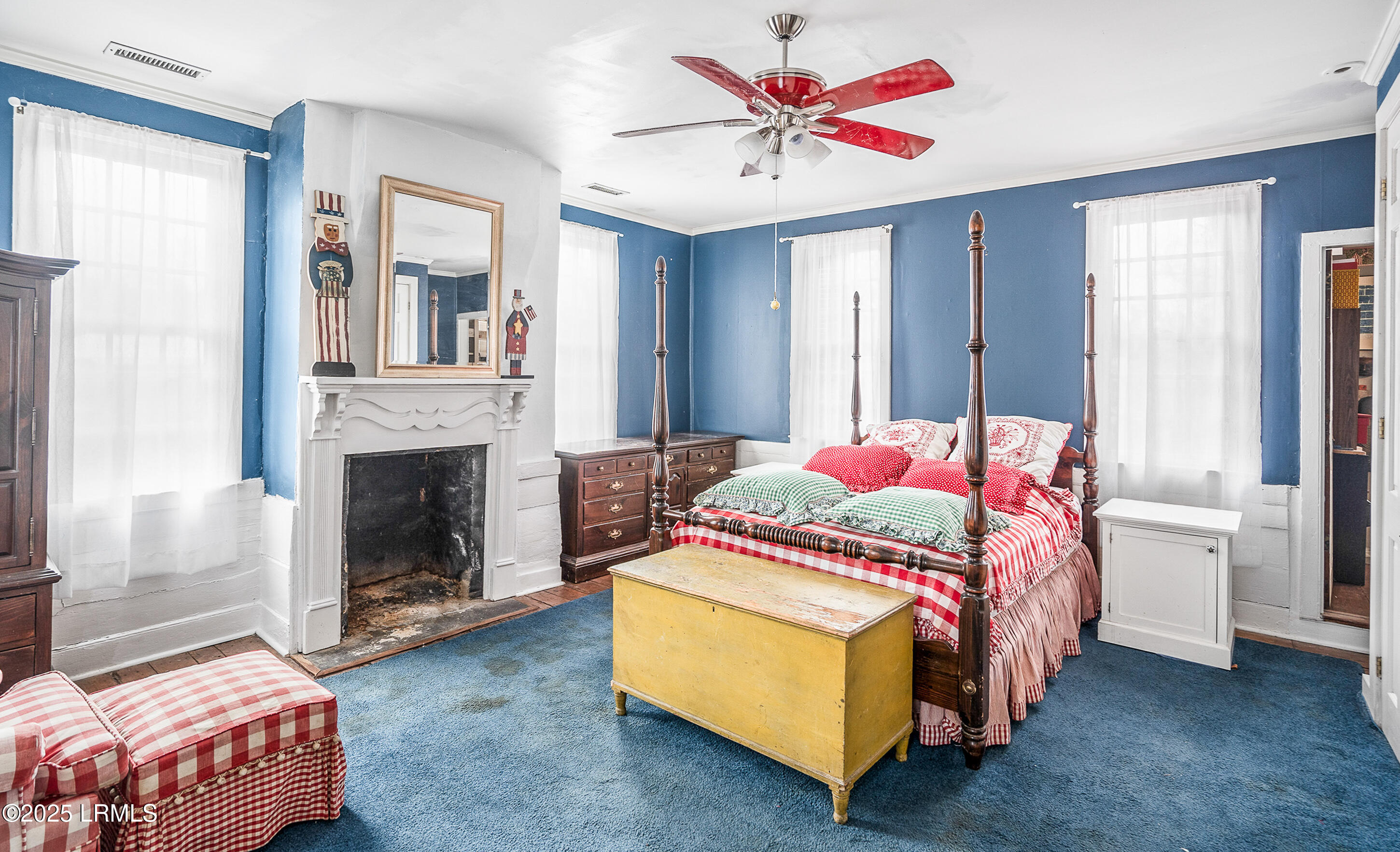 414 New Street Property Photo 19