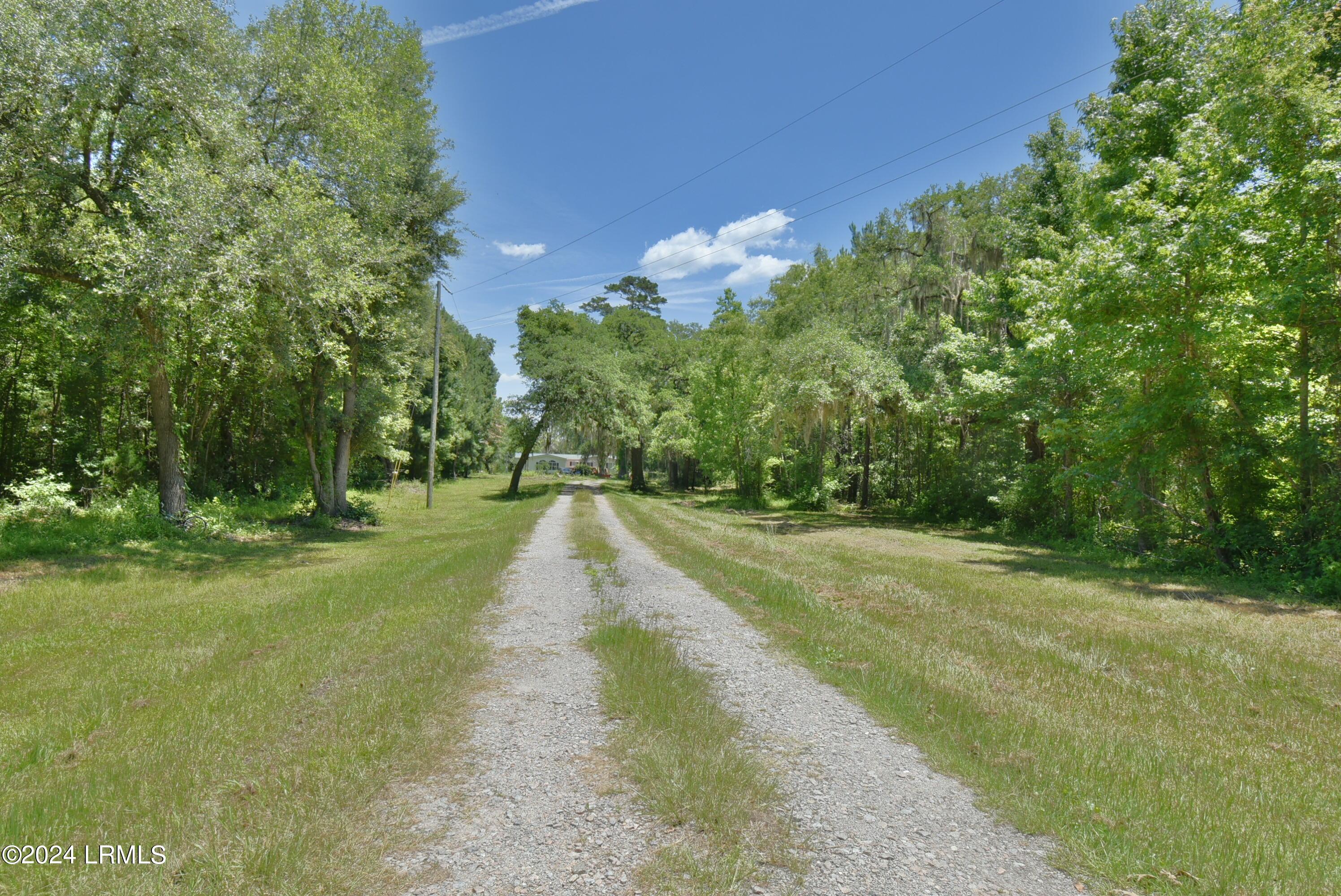 301 Old Pocotaligo Road Property Photo 2