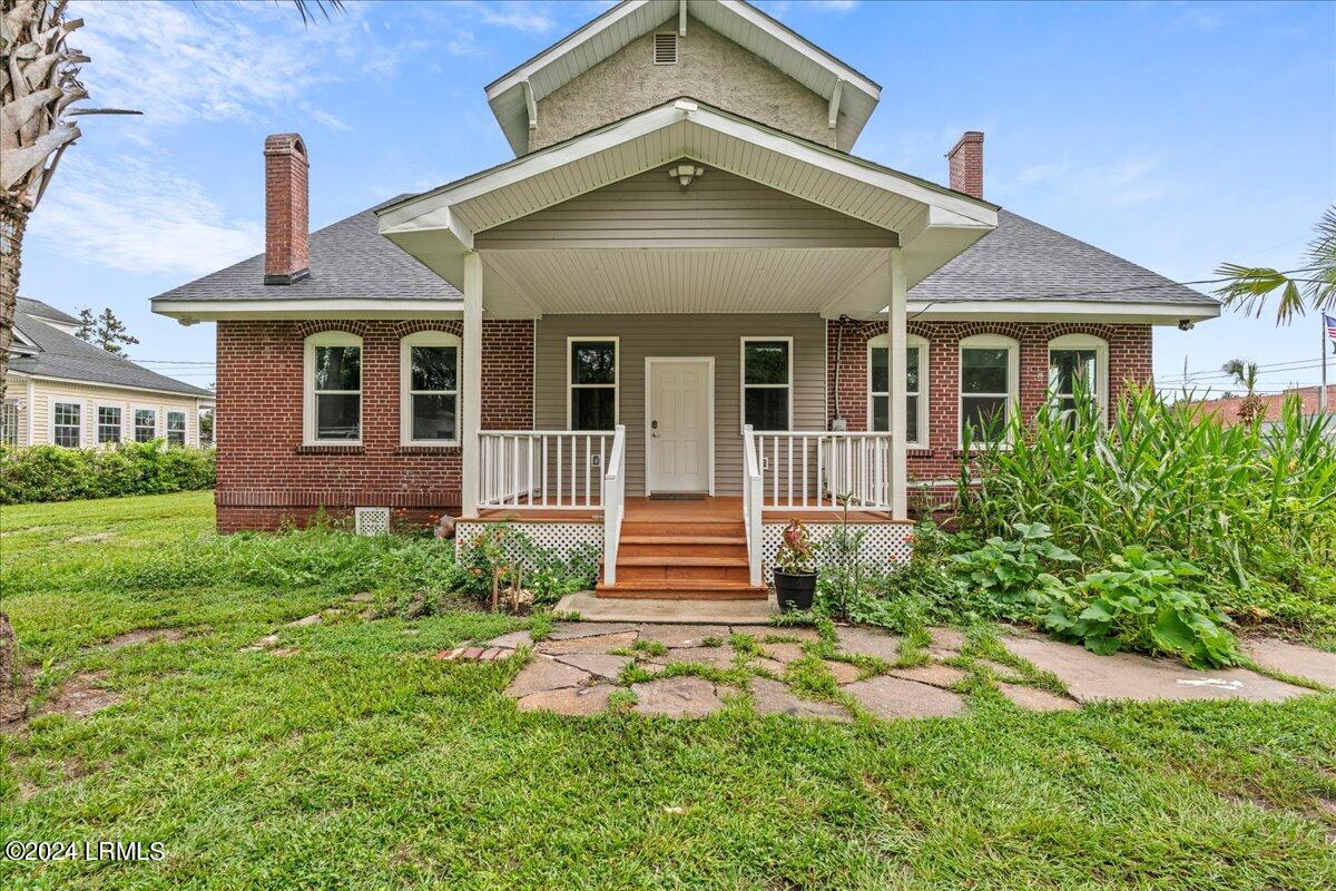105 Main Street Property Photo 2