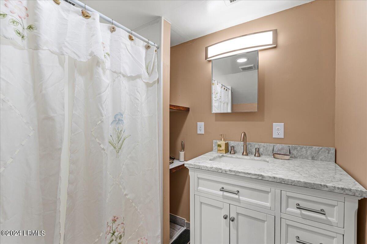 105 Main Street Property Photo 29