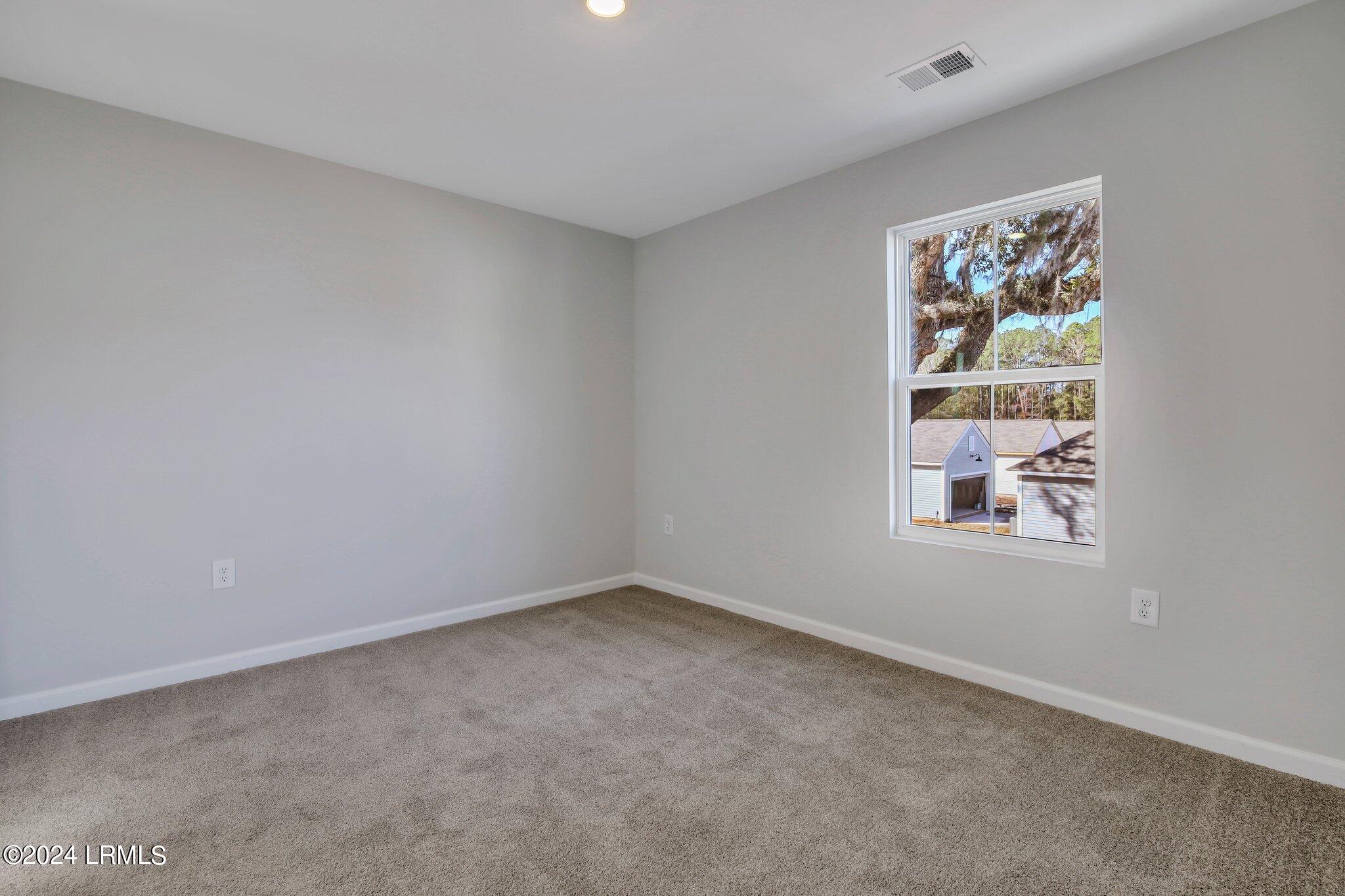 104 Standing Oaks Drive Property Photo 29