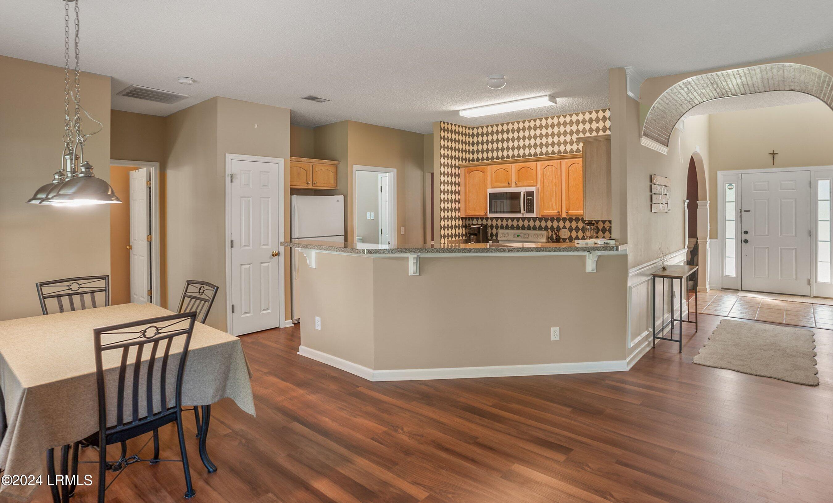 200 Knightsbridge Road Property Photo 18