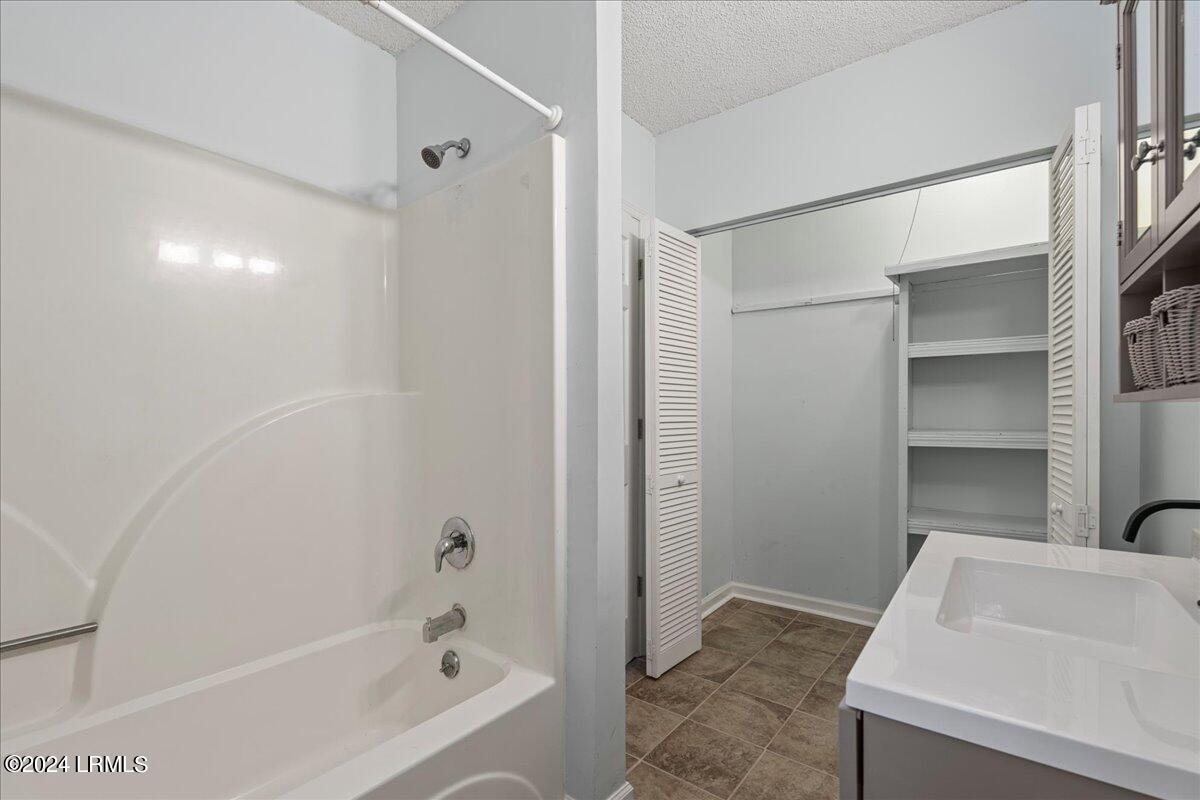 2207 Morris Street Property Photo 13