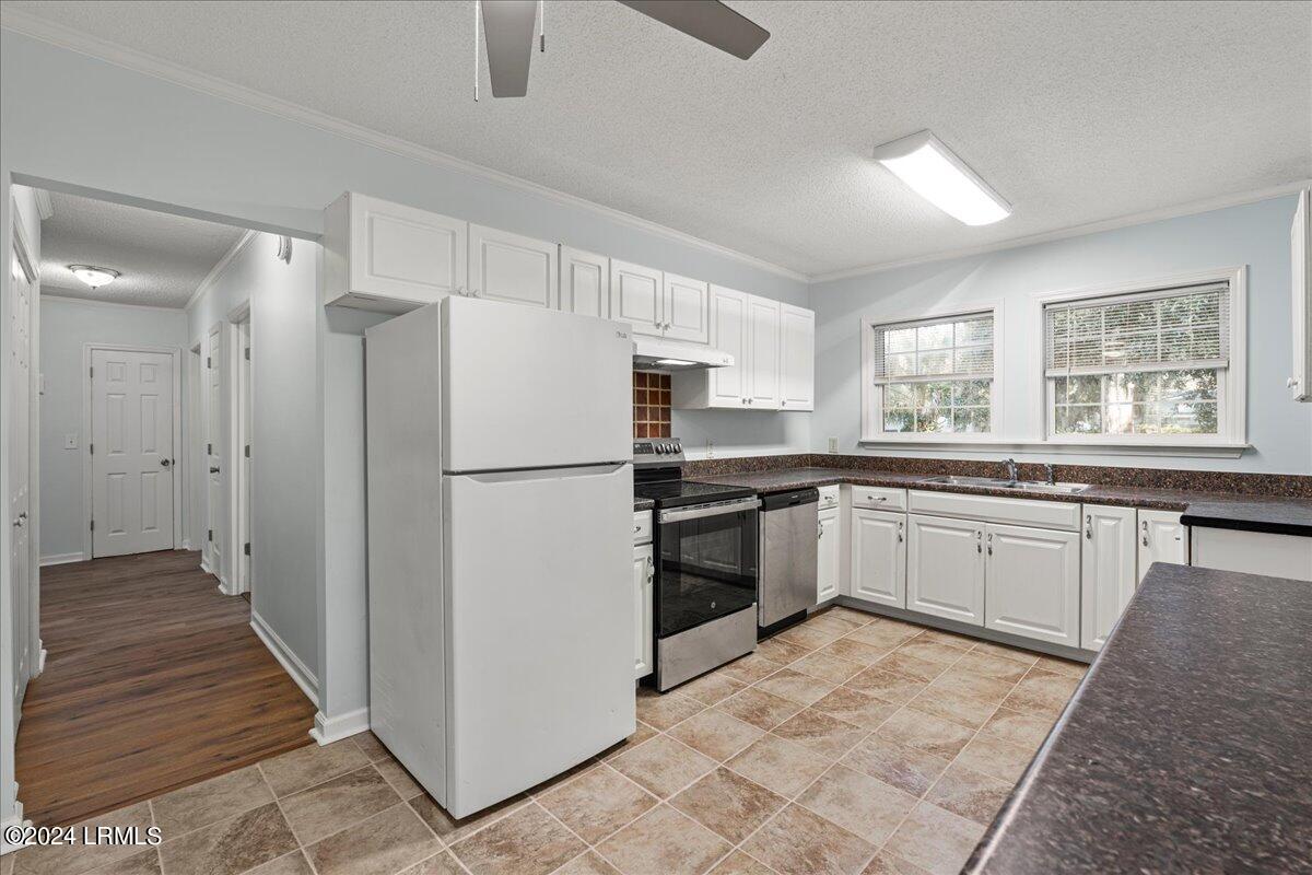 2207 Morris Street Property Photo 15