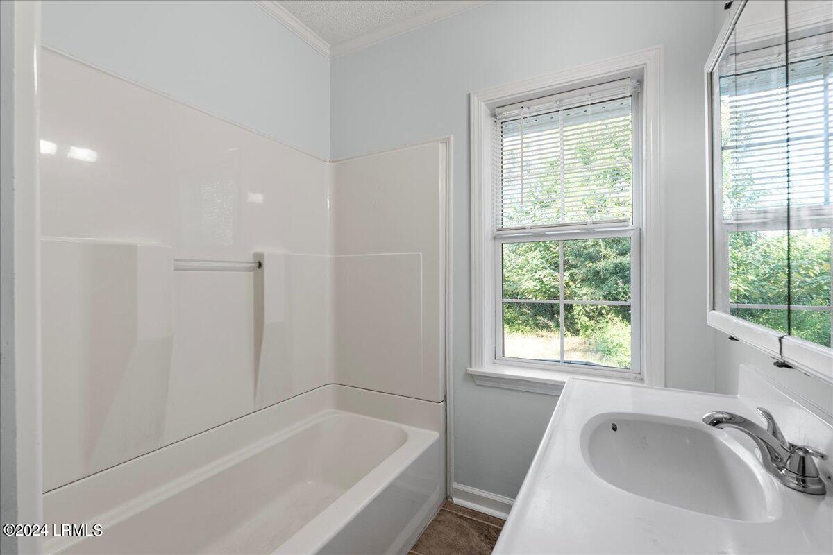 2207 Morris Street Property Photo 25