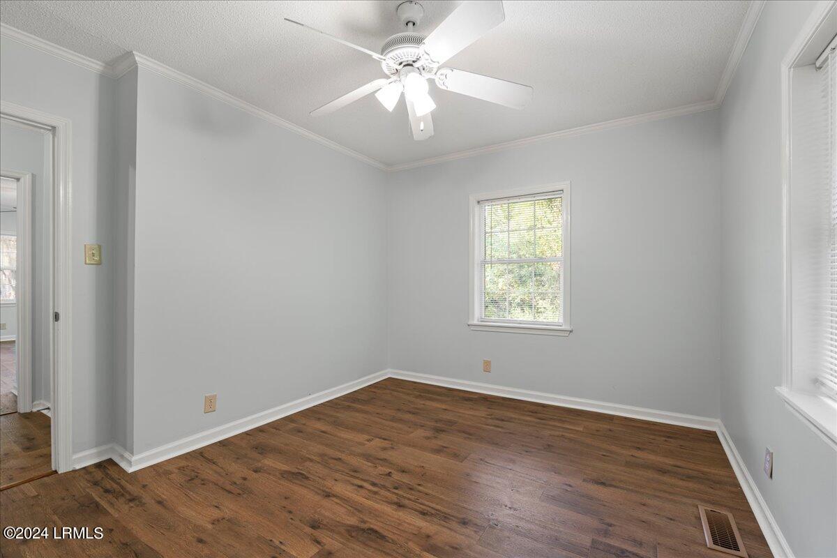 2207 Morris Street Property Photo 28