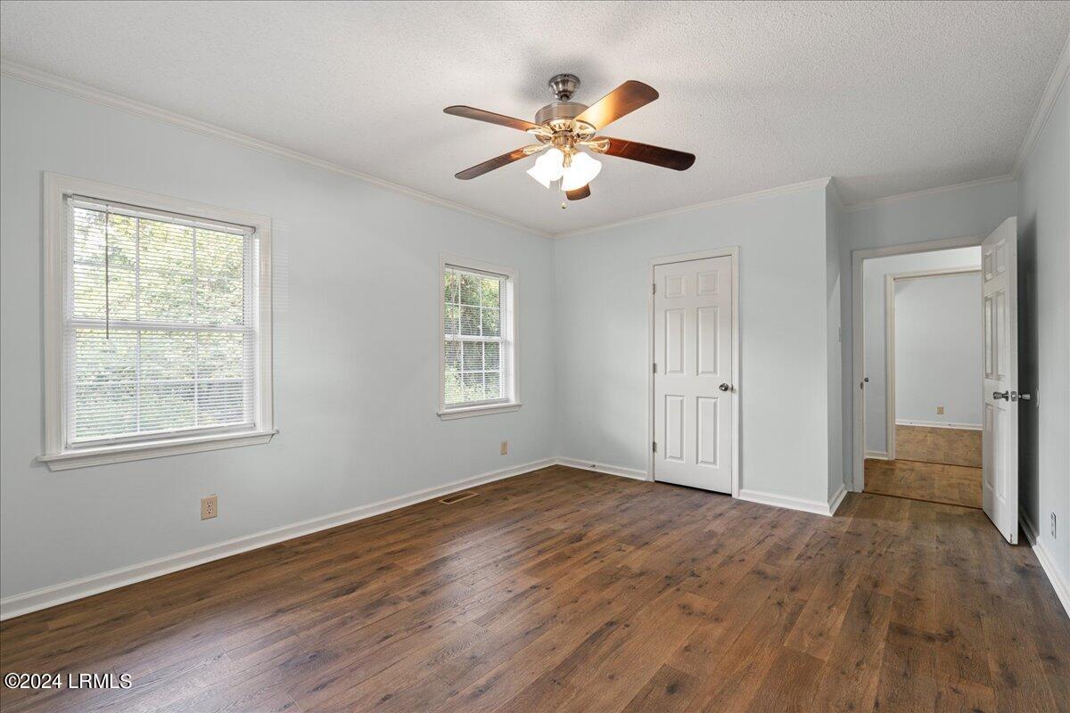 2207 Morris Street Property Photo 31