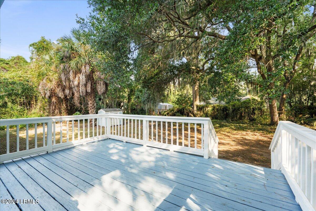 2207 Morris Street Property Photo 32