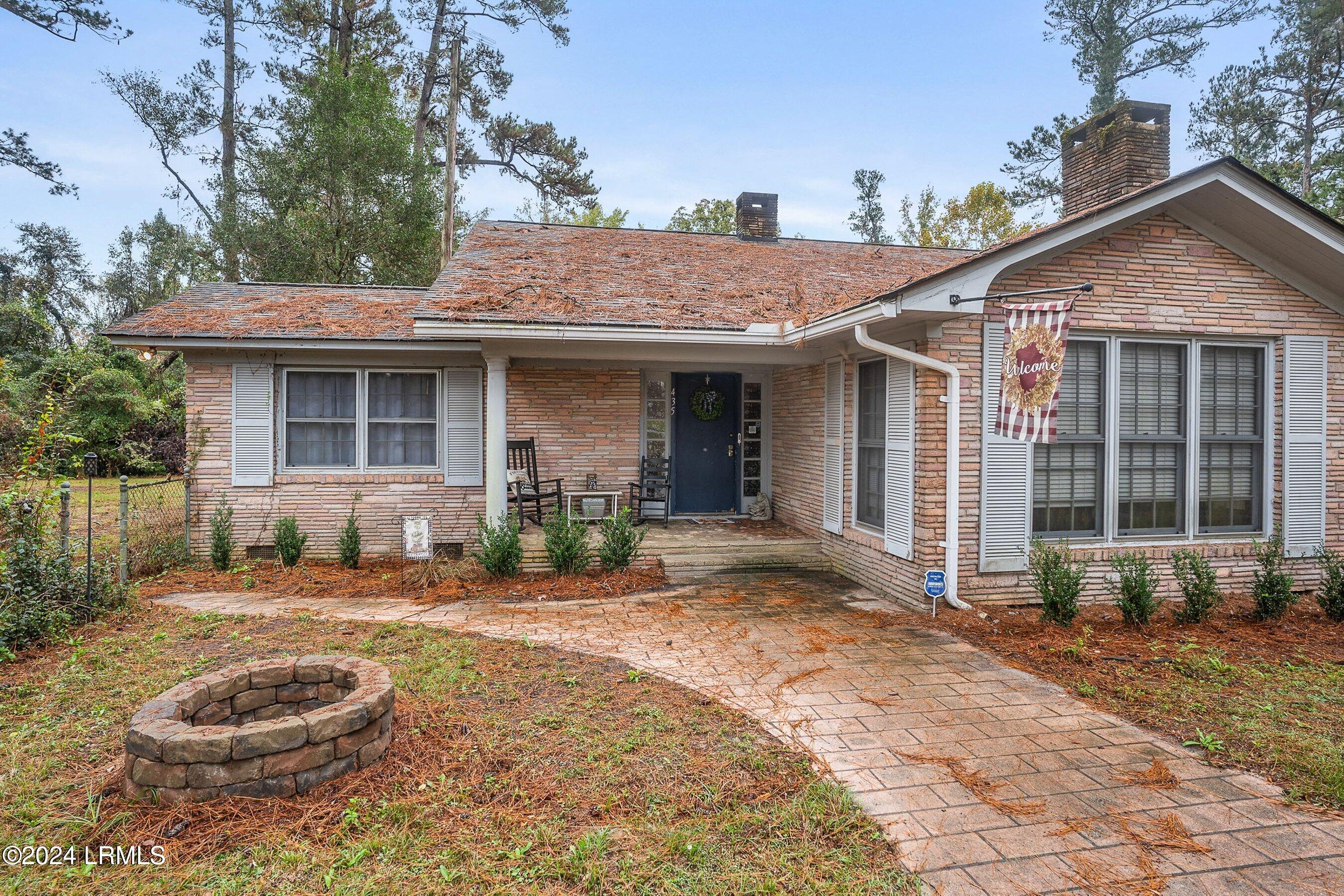 435 Hanna Street Property Photo