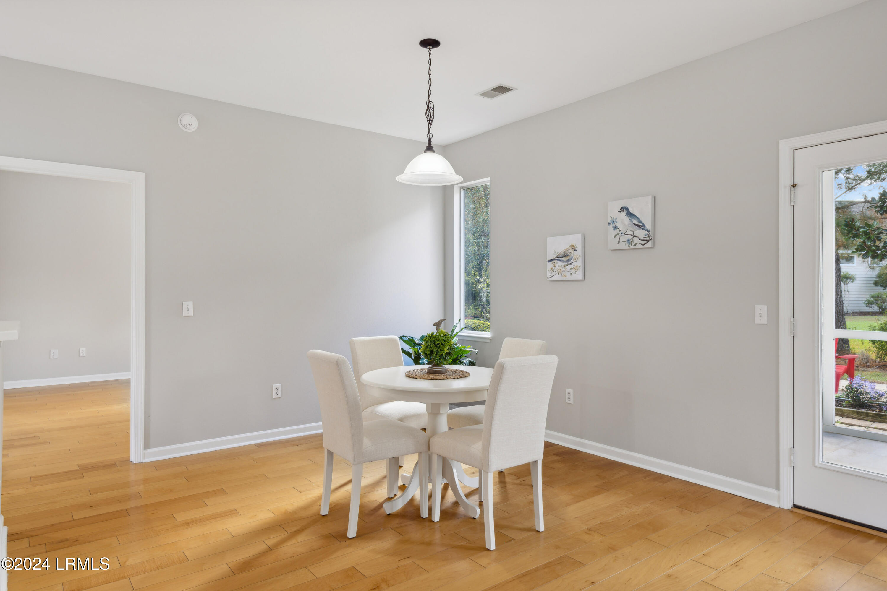 4 Stoney Court Property Photo 10
