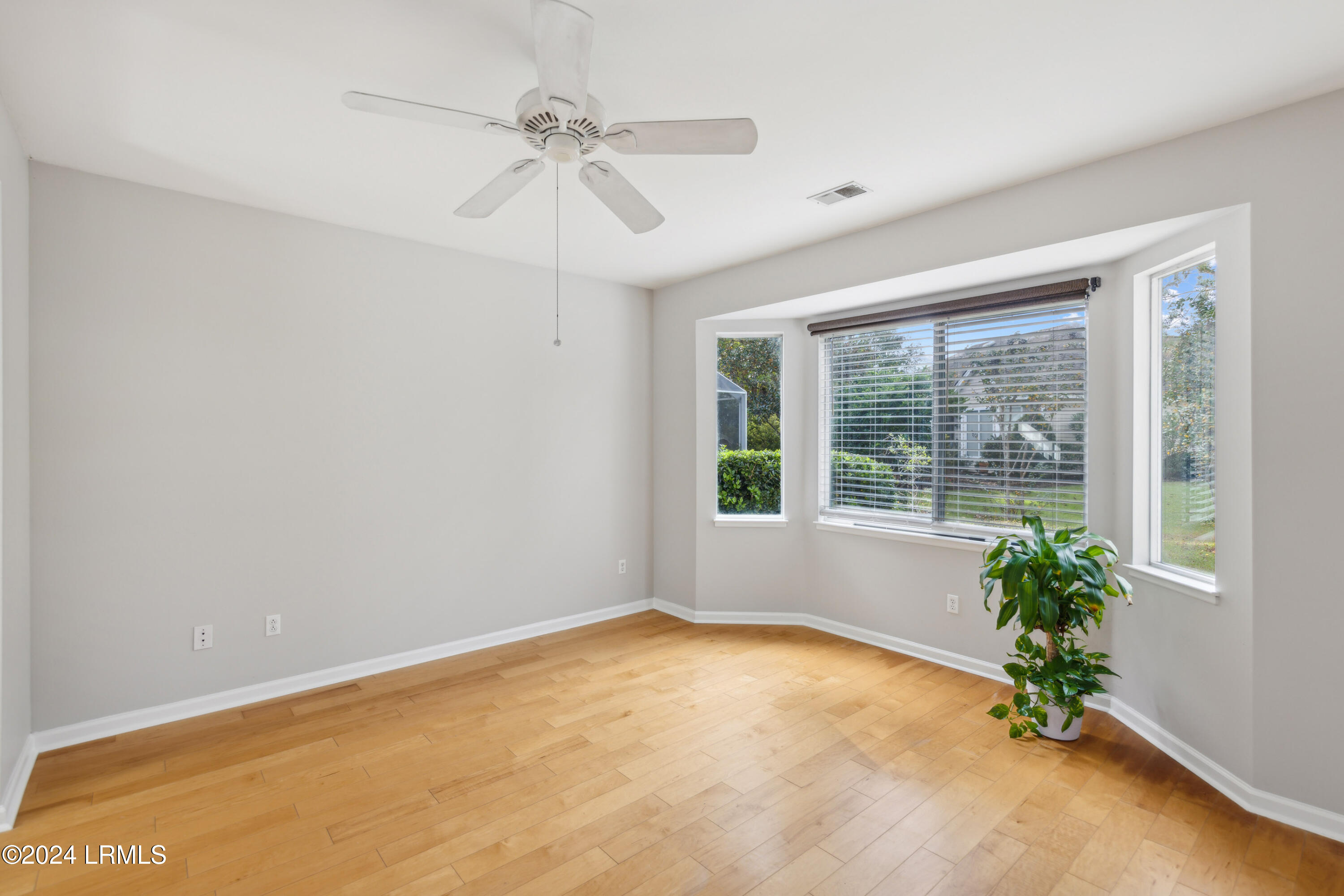 4 Stoney Court Property Photo 24