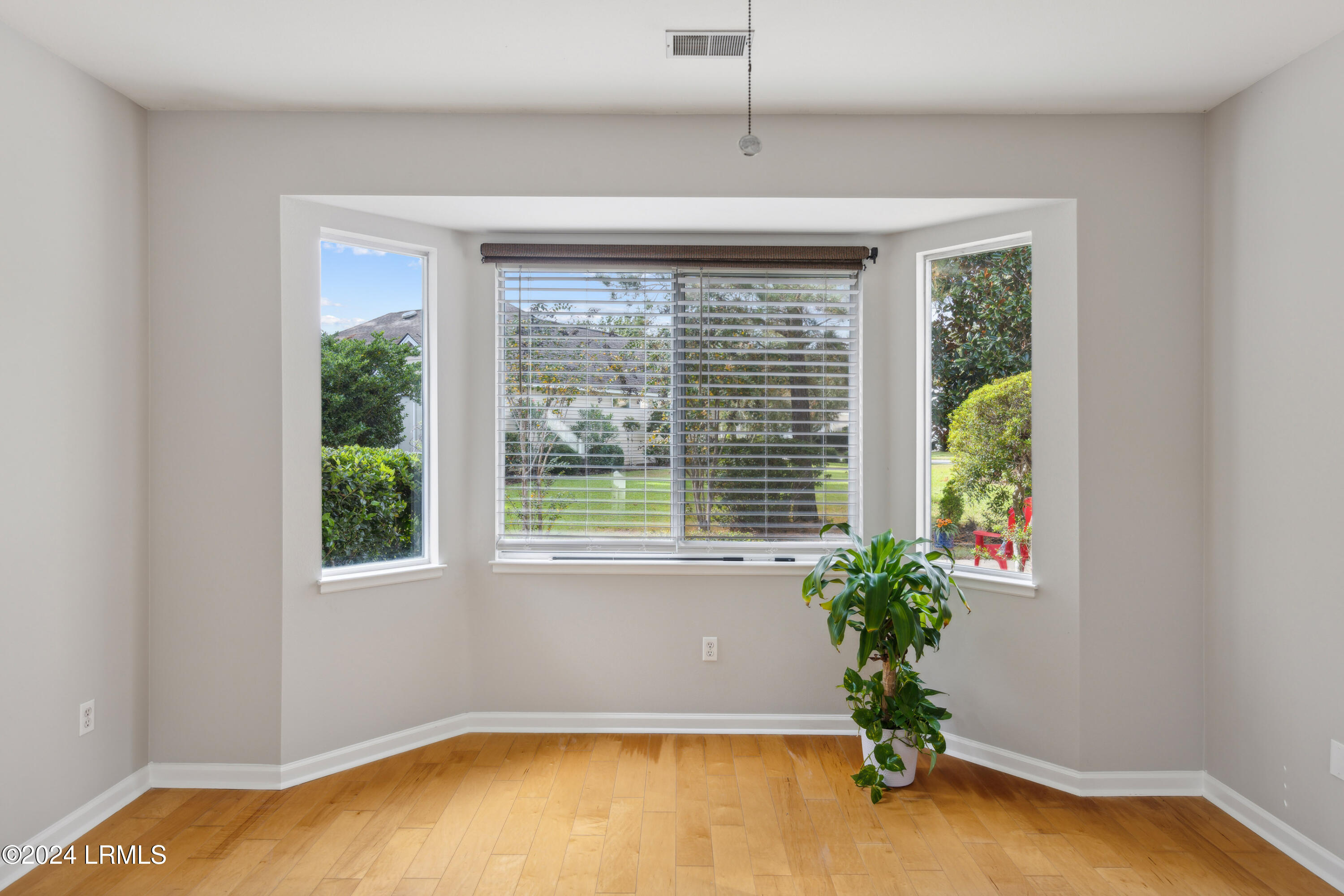 4 Stoney Court Property Photo 25