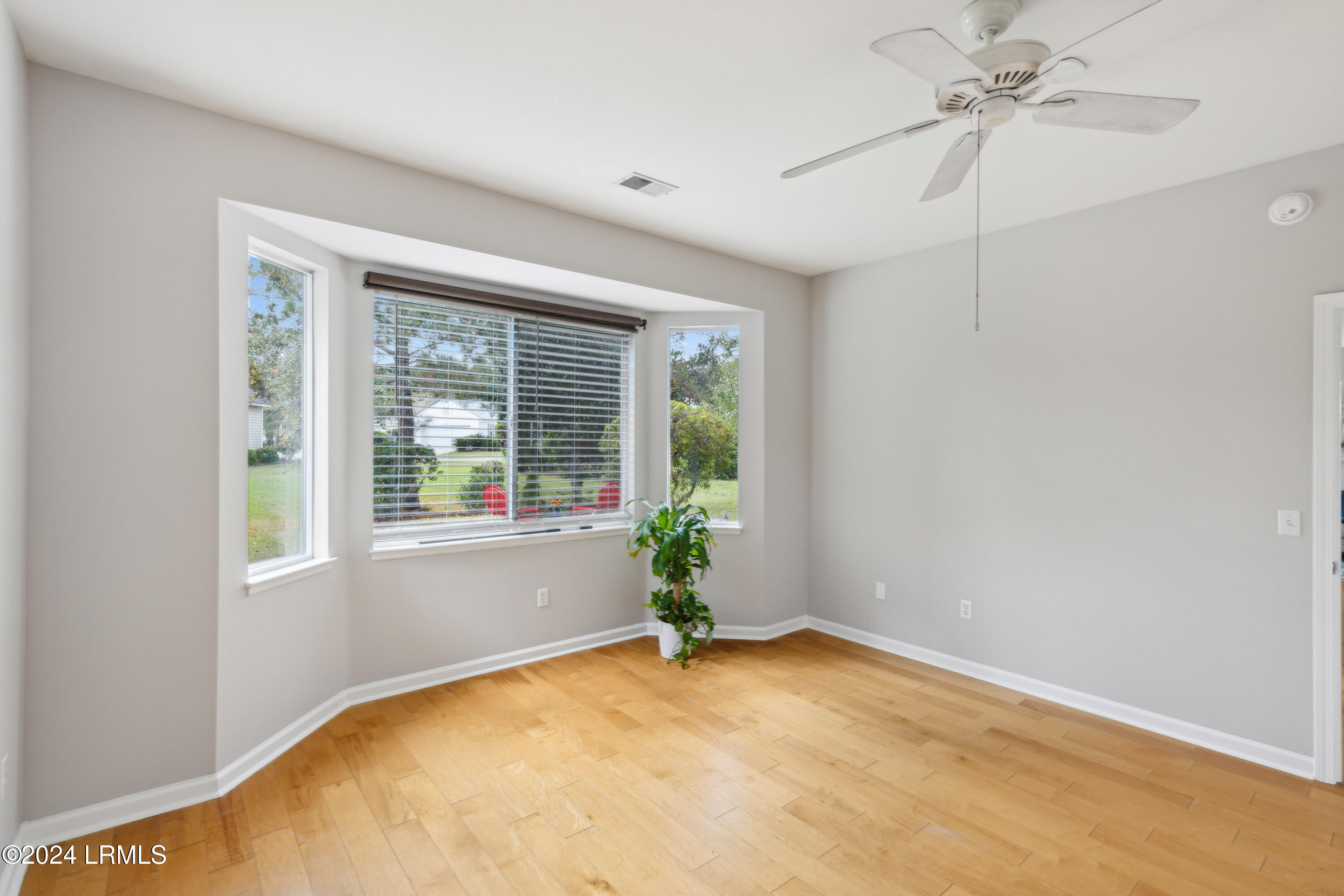 4 Stoney Court Property Photo 27