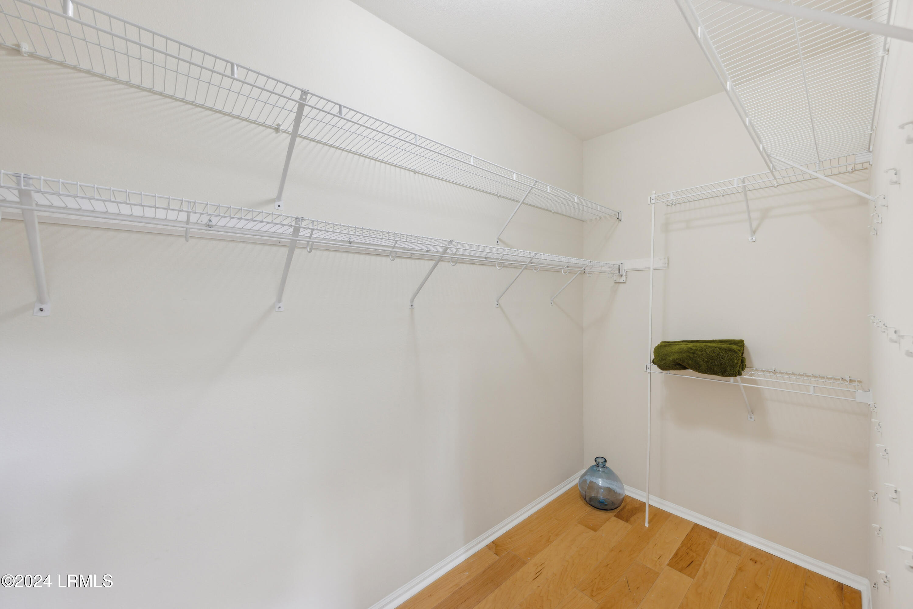 4 Stoney Court Property Photo 28