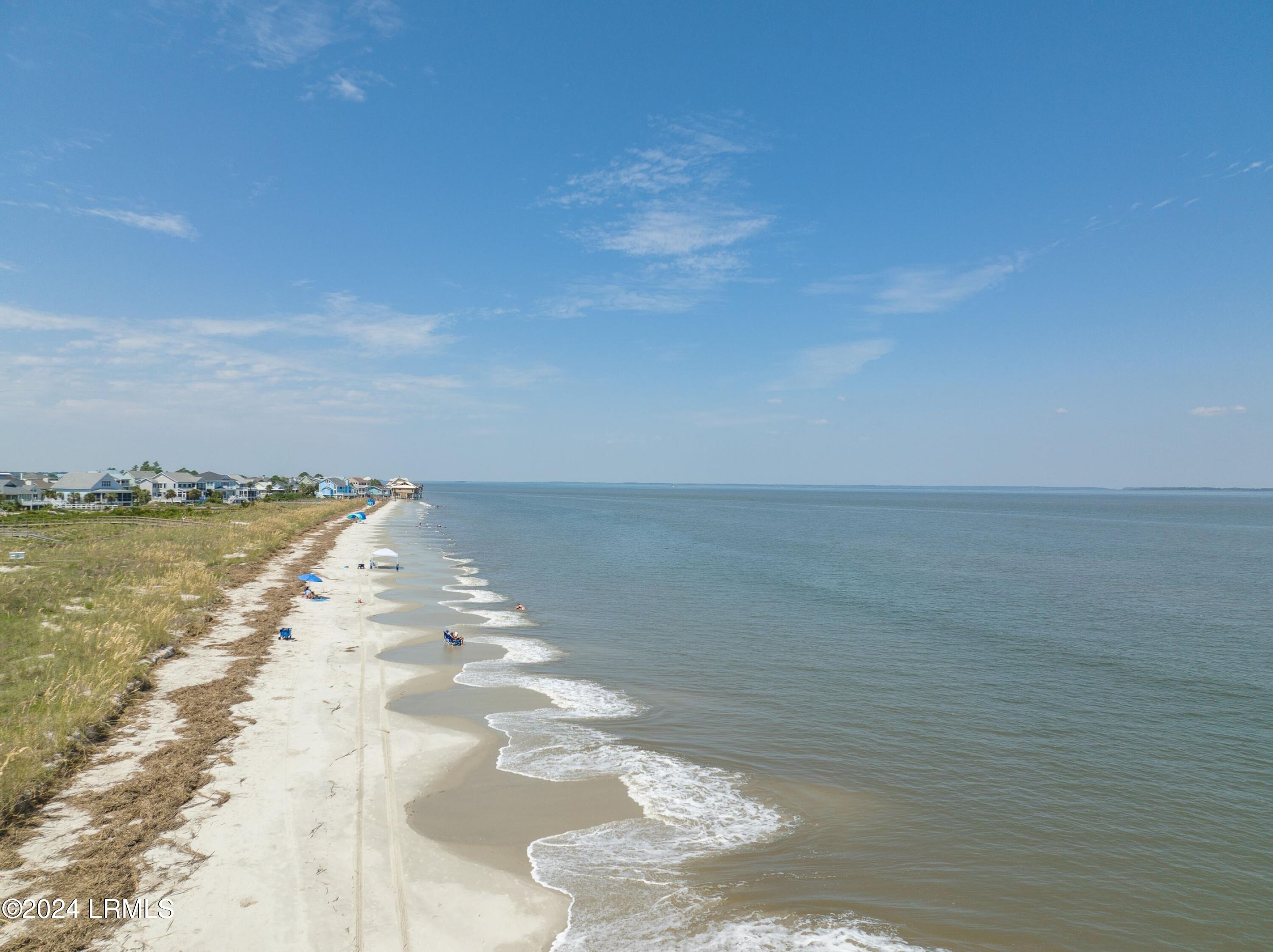 6 Harbor Drive N Property Photo