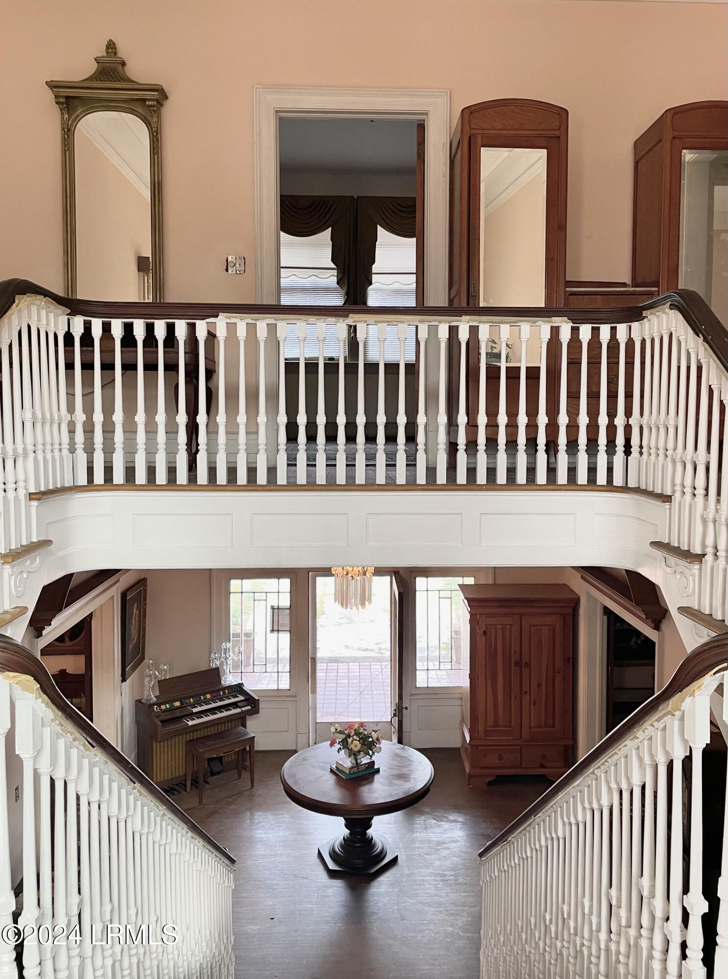 901 7th Street W Property Photo
