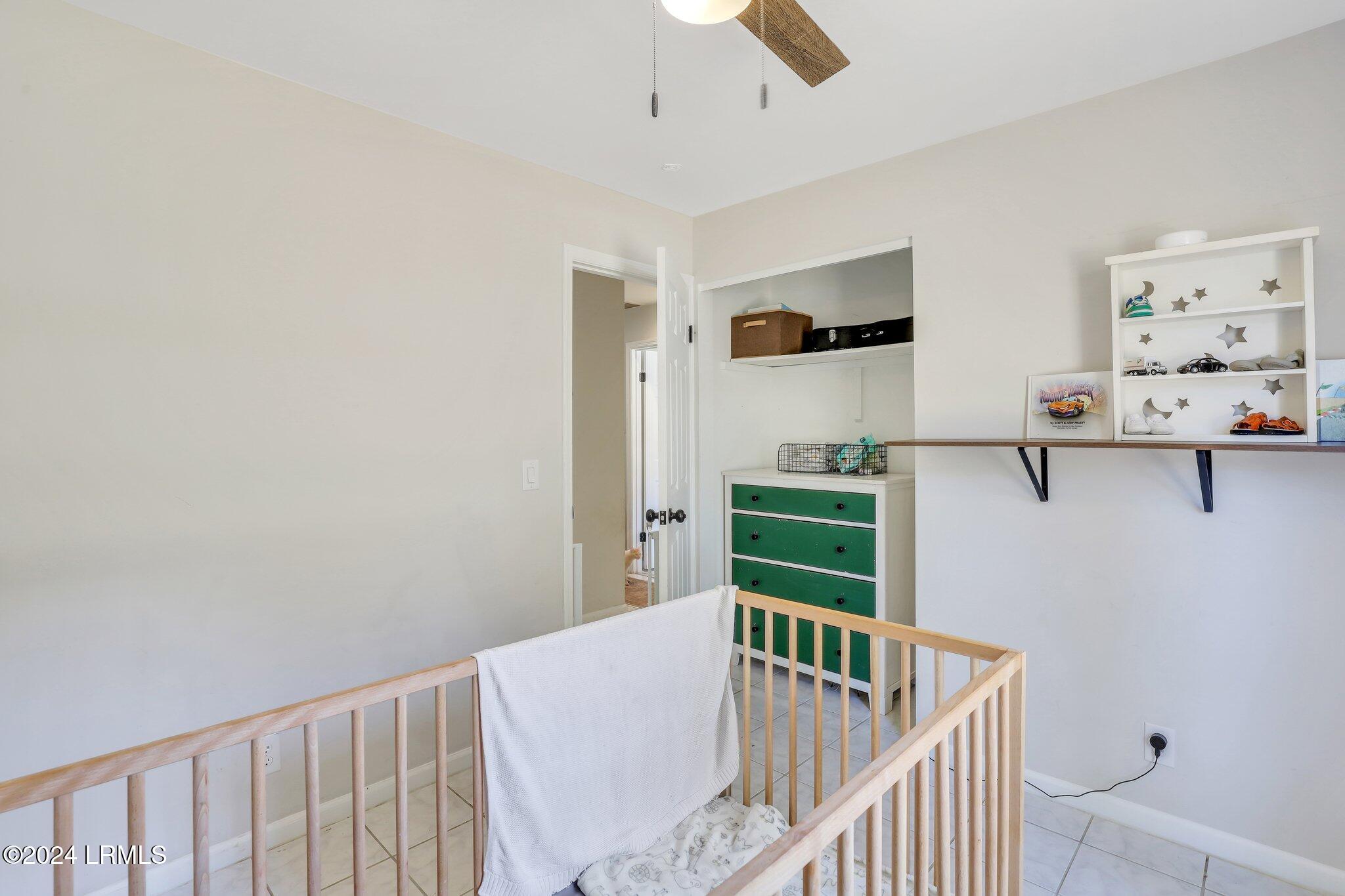 206 Middle Road Property Photo 24