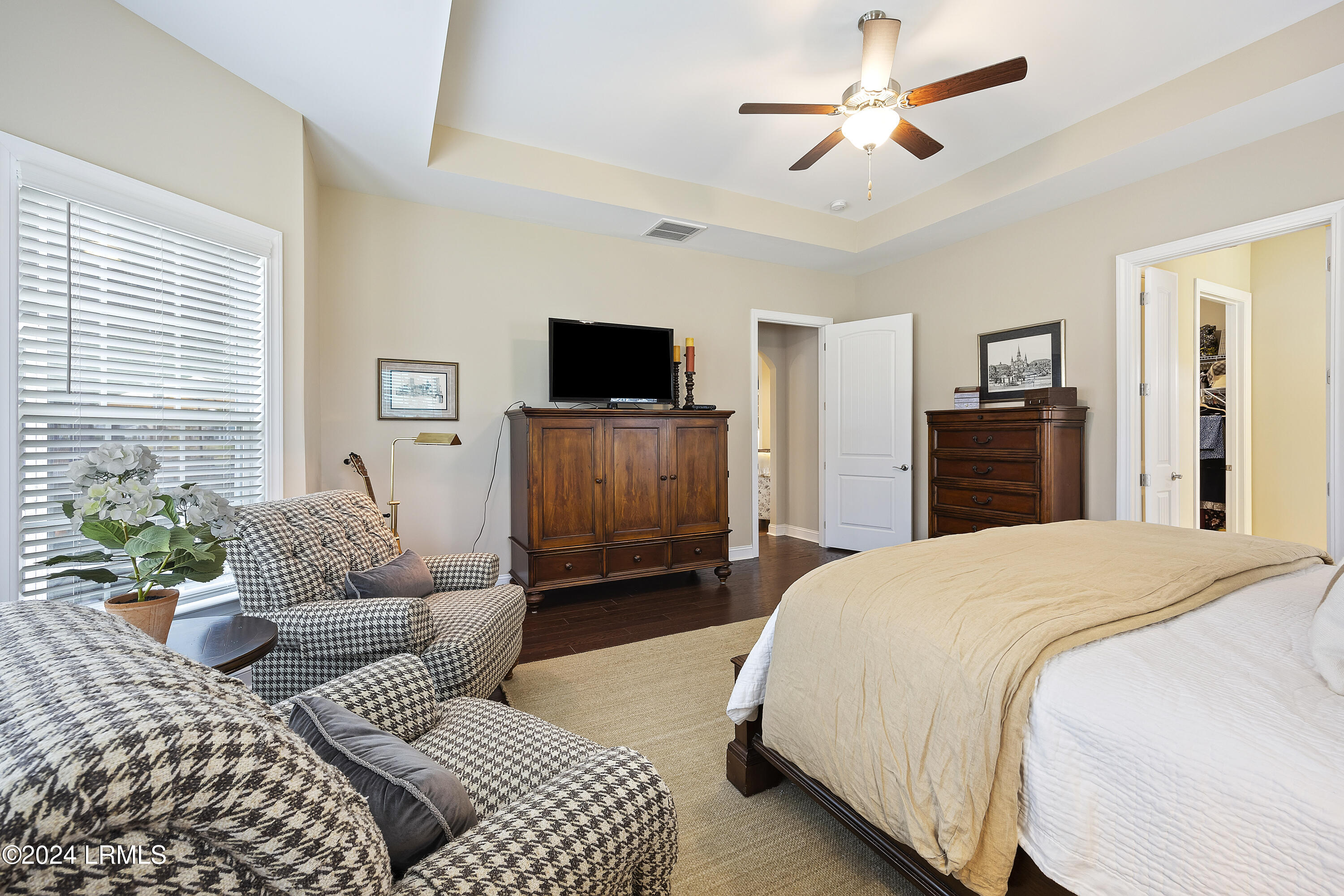 183 Club Way Property Photo 34