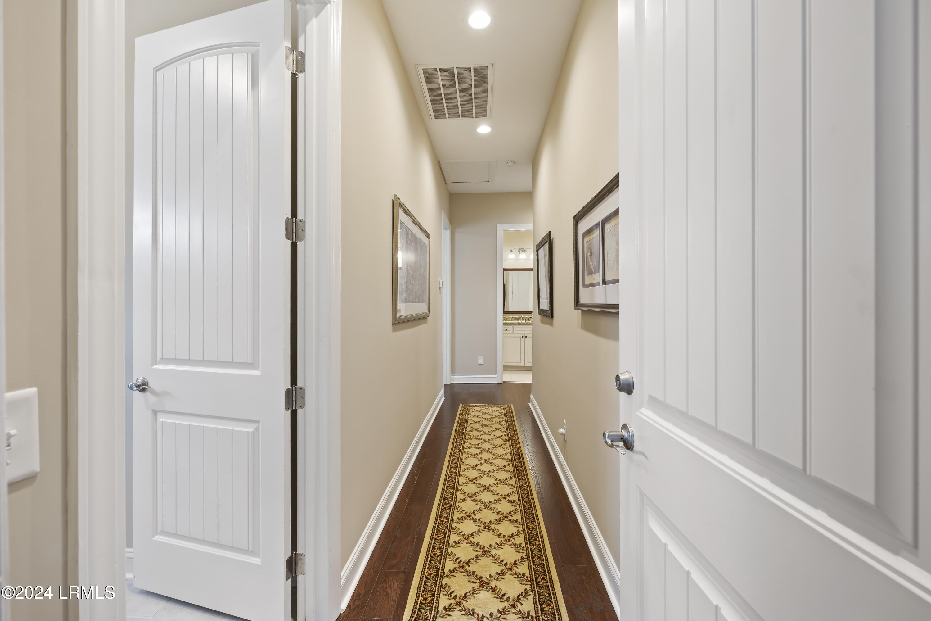 183 Club Way Property Photo 44