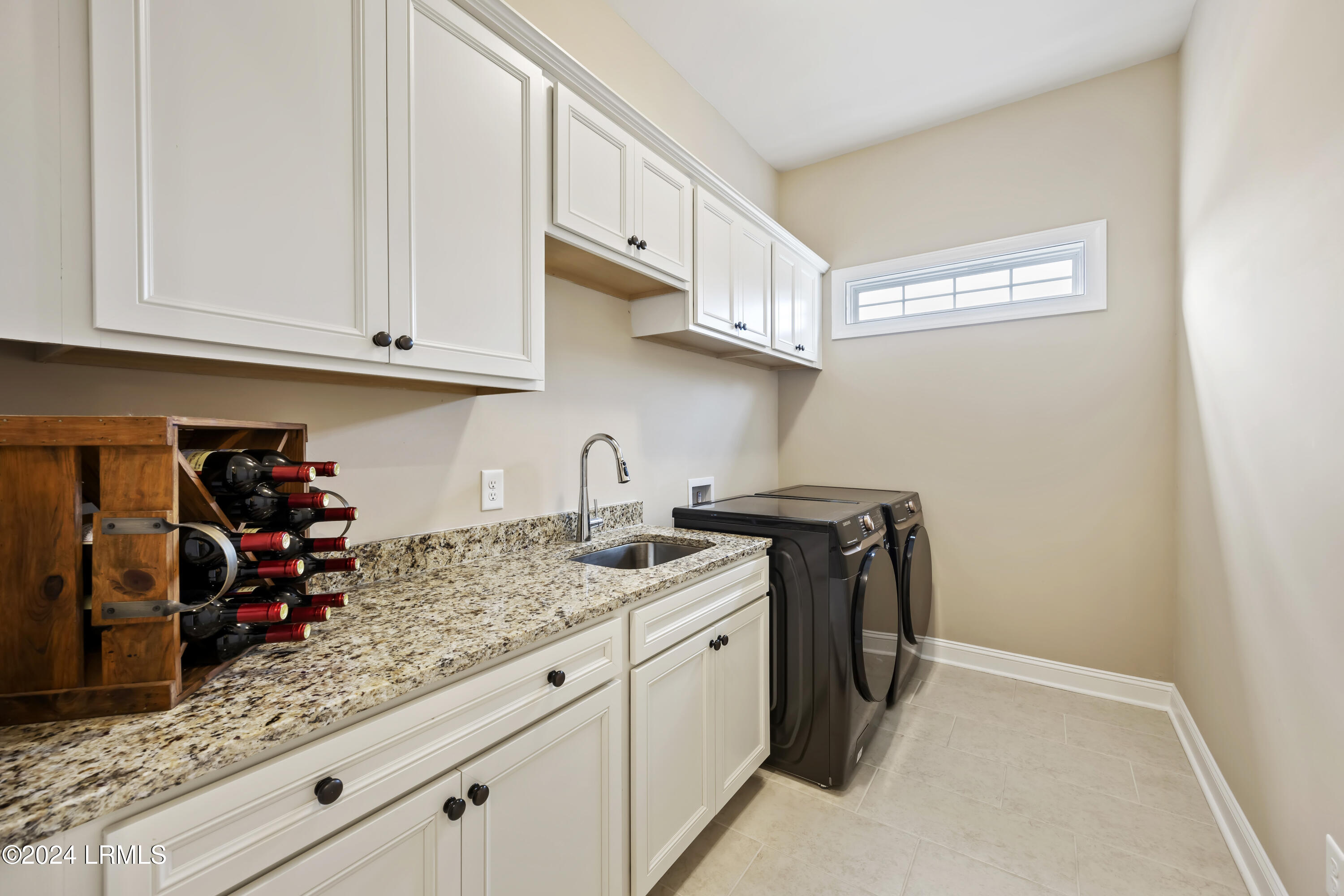 183 Club Way Property Photo 45
